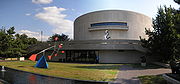 Hirshhorn Museum DC 2007.jpg