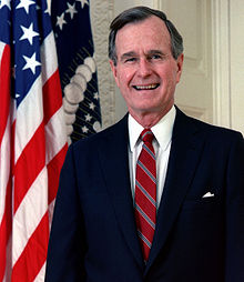 George H. W. Bush, President of the United States, 1989 official portrait.jpg